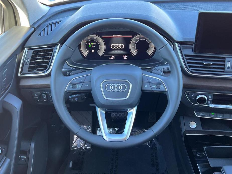 new 2025 Audi Q5 car, priced at $62,685