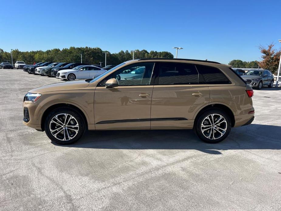 new 2025 Audi Q7 car, priced at $65,405