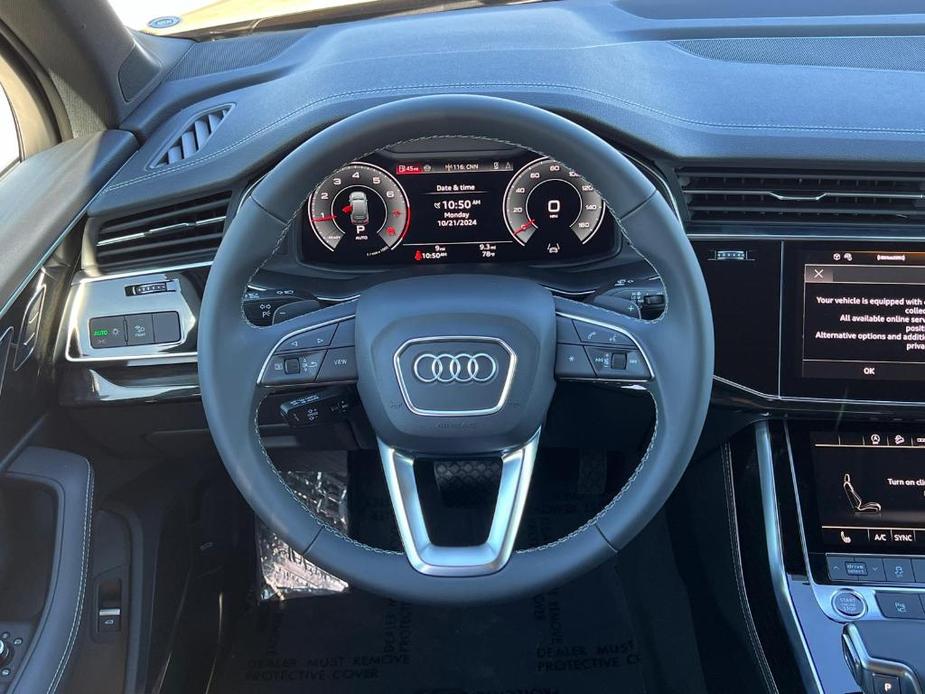 new 2025 Audi Q7 car, priced at $65,405