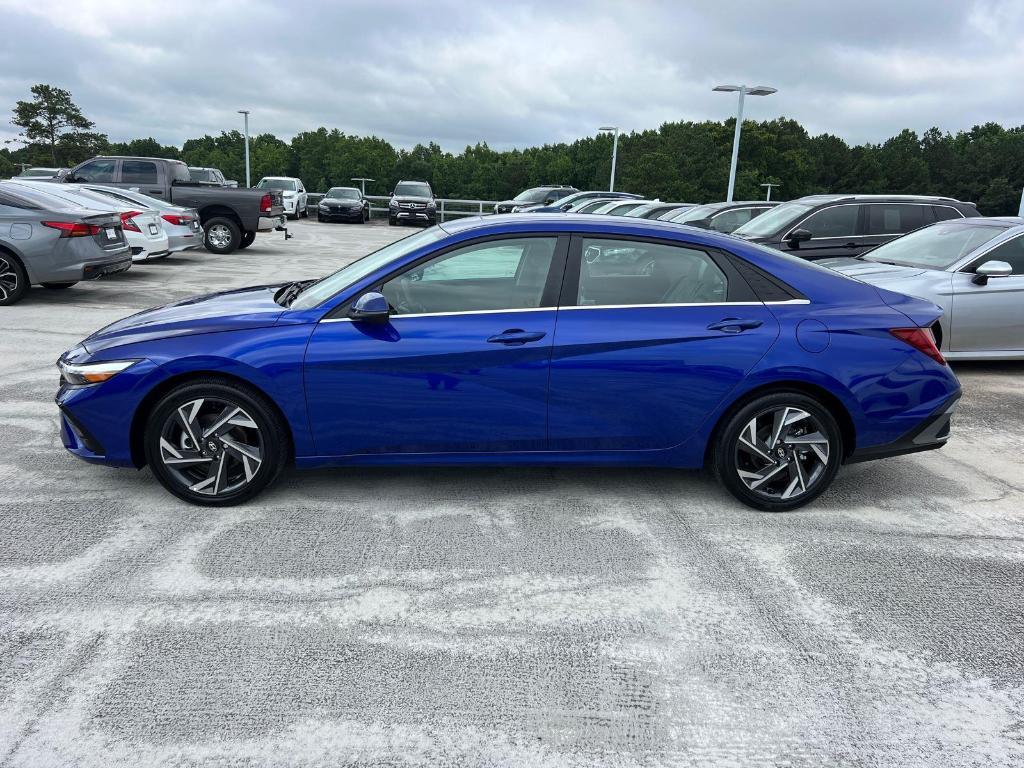 used 2024 Hyundai ELANTRA HEV car, priced at $26,995