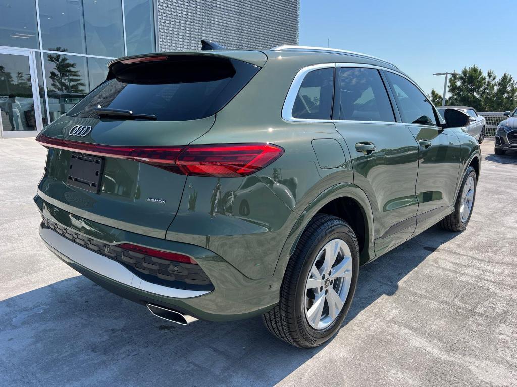 new 2025 Audi Q5 car, priced at $54,475
