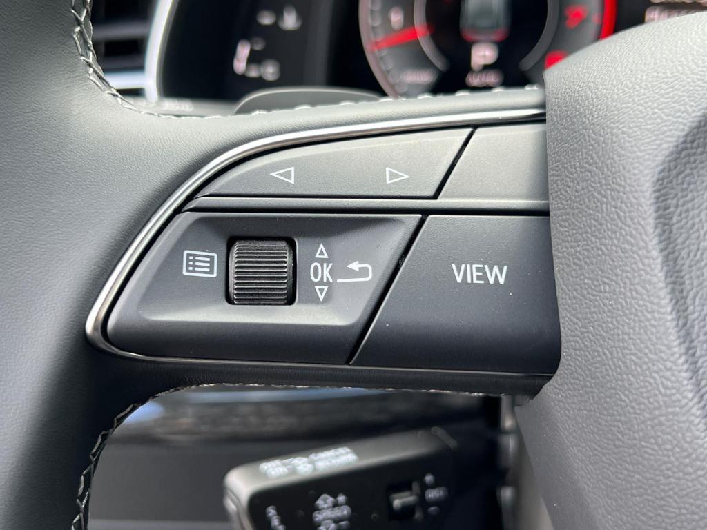 new 2025 Audi Q8 car, priced at $79,715