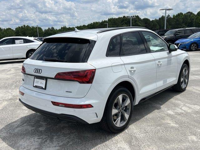 new 2024 Audi Q5 car