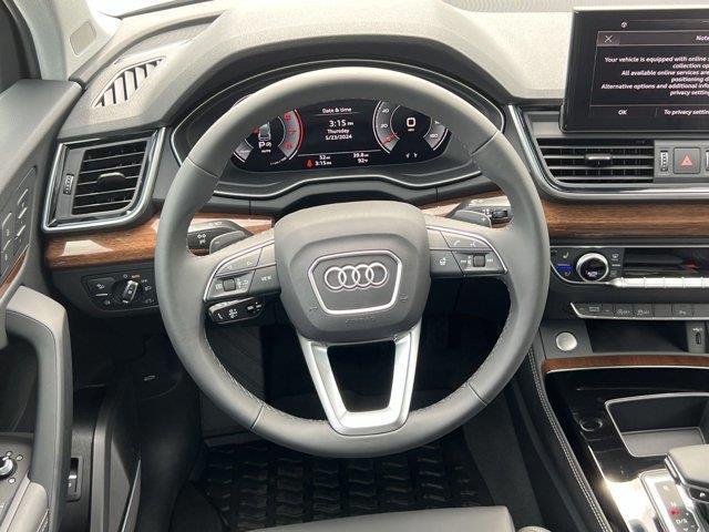 new 2024 Audi Q5 car