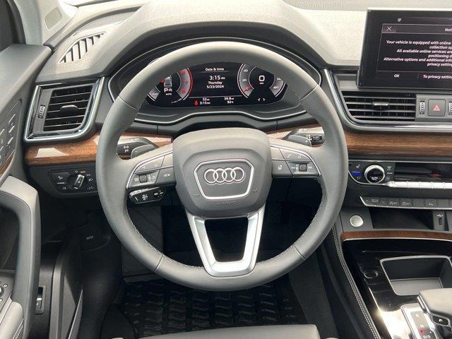 new 2024 Audi Q5 car