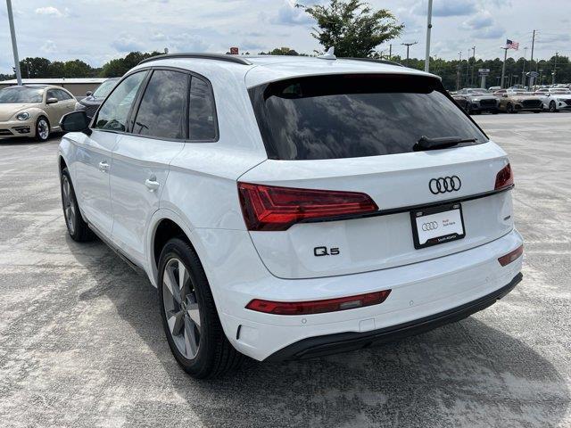 new 2024 Audi Q5 car