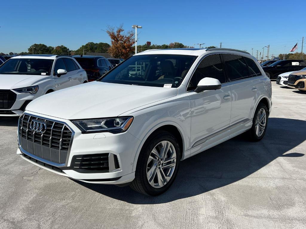 used 2022 Audi Q7 car, priced at $33,995