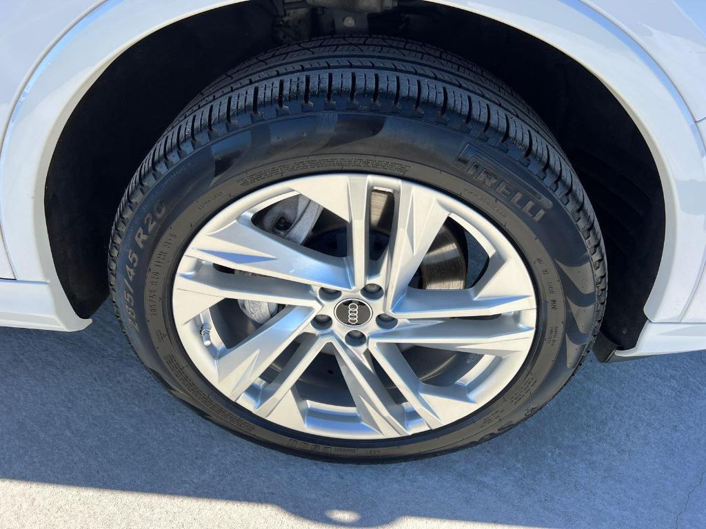 used 2022 Audi Q7 car, priced at $33,995
