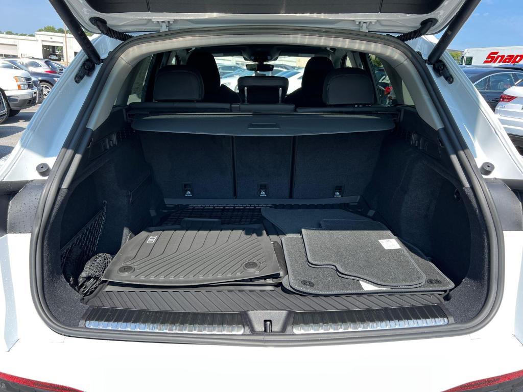 new 2025 Audi Q5 car, priced at $52,305