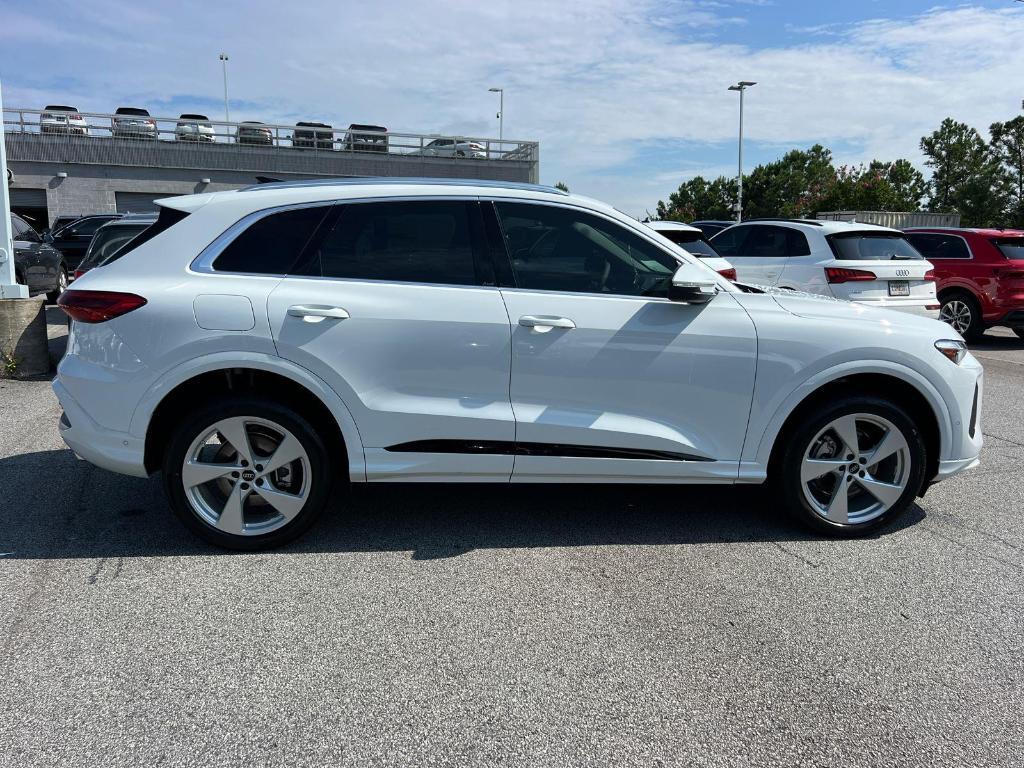 new 2025 Audi Q5 car, priced at $52,305