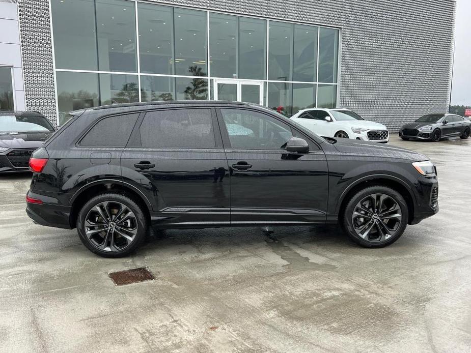 new 2025 Audi Q7 car, priced at $74,750