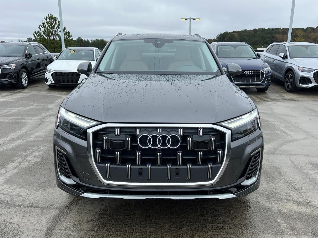 new 2025 Audi Q7 car, priced at $63,255