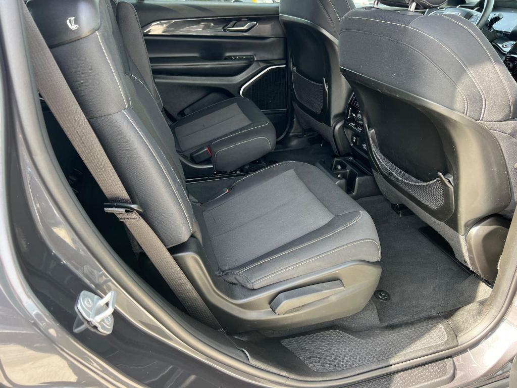 used 2022 Jeep Grand Cherokee L car, priced at $26,995