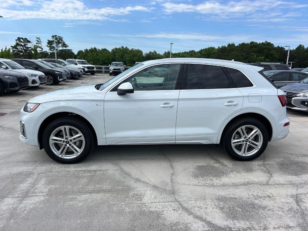 new 2025 Audi Q5 car, priced at $60,348