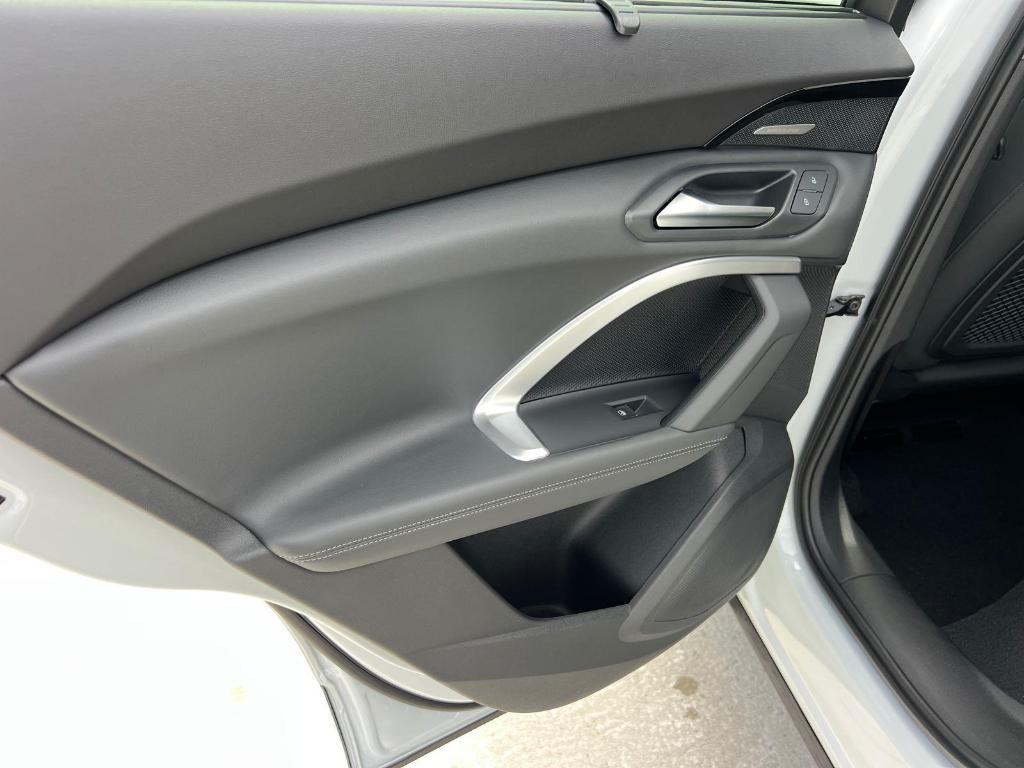 new 2025 Audi Q5 car, priced at $57,300