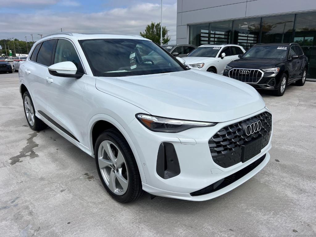 new 2025 Audi Q5 car, priced at $57,300