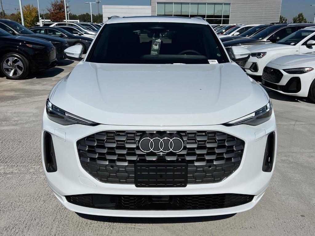 new 2025 Audi Q5 car, priced at $61,300