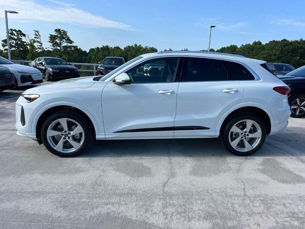 new 2025 Audi Q5 car, priced at $57,690