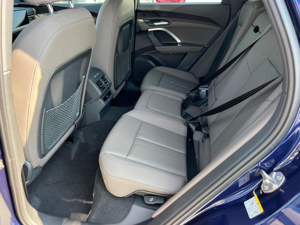 new 2025 Audi Q5 car, priced at $51,850