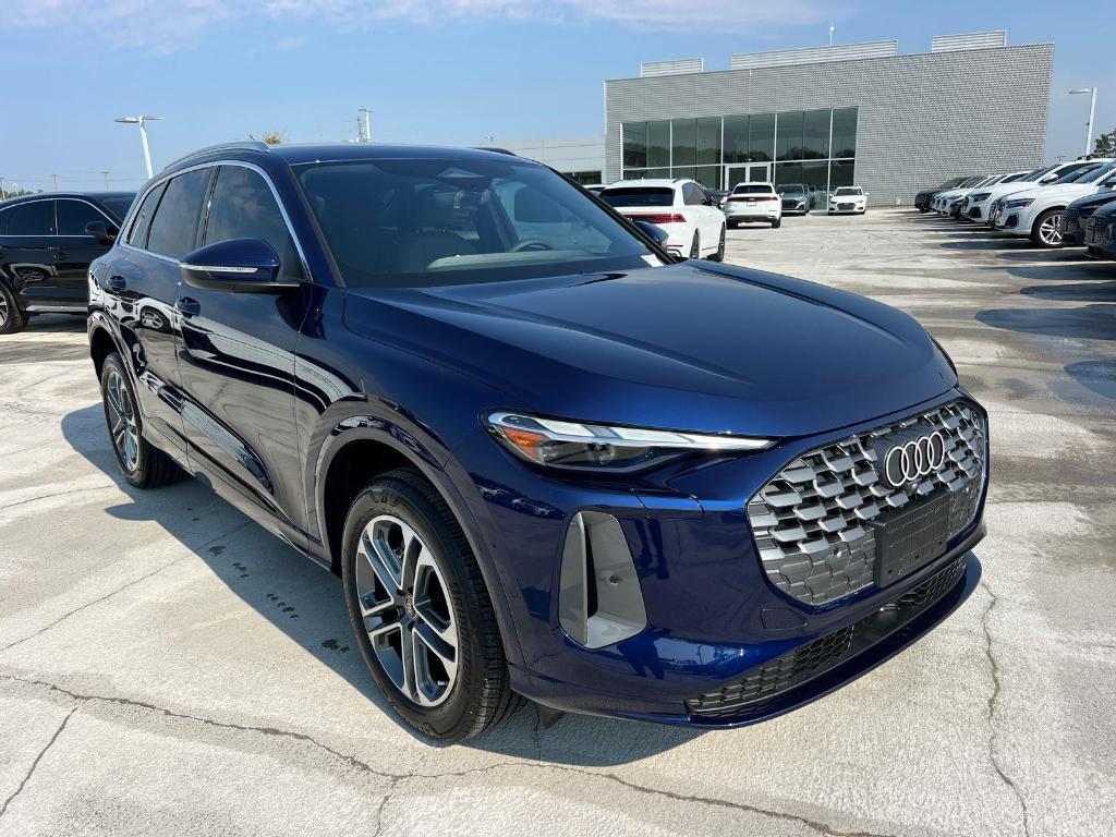 new 2025 Audi Q5 car, priced at $51,850