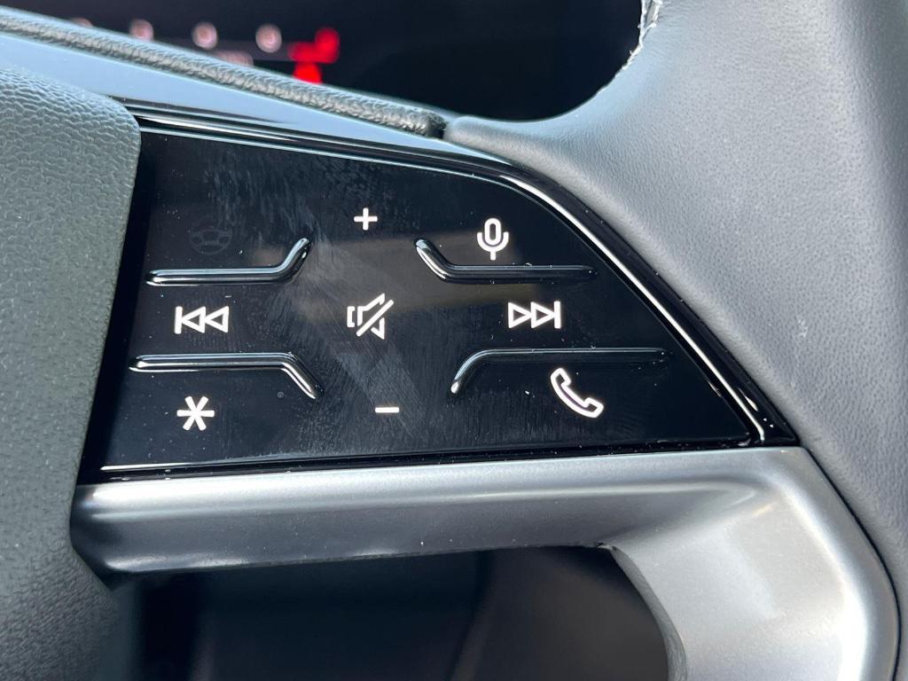 new 2025 Audi Q5 car, priced at $51,850