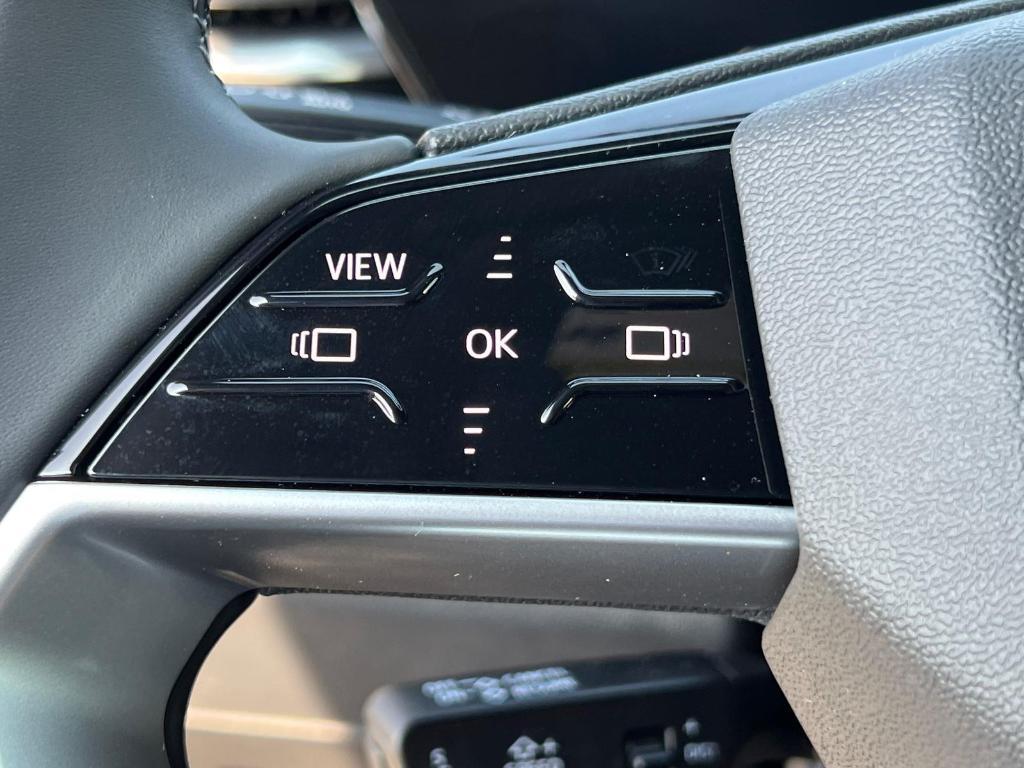 new 2025 Audi Q5 car, priced at $51,850