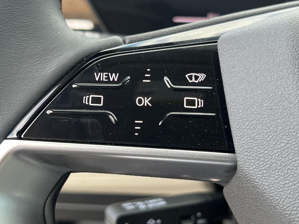 new 2025 Audi Q6 e-tron car, priced at $71,658