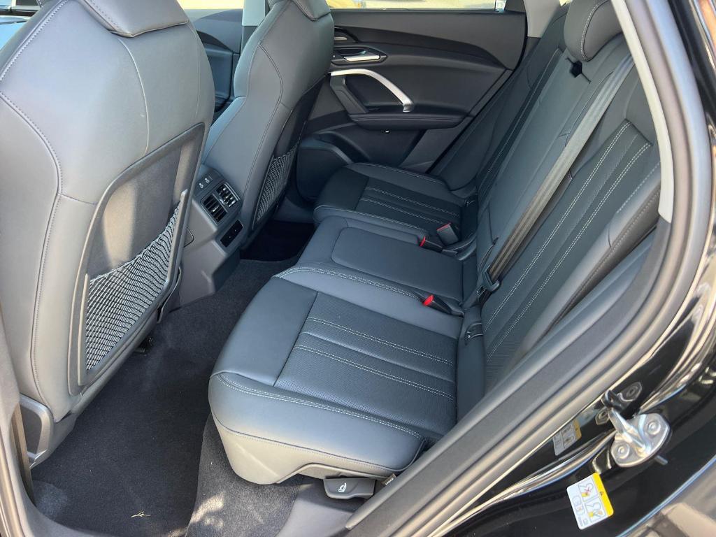 new 2025 Audi Q5 car, priced at $57,950