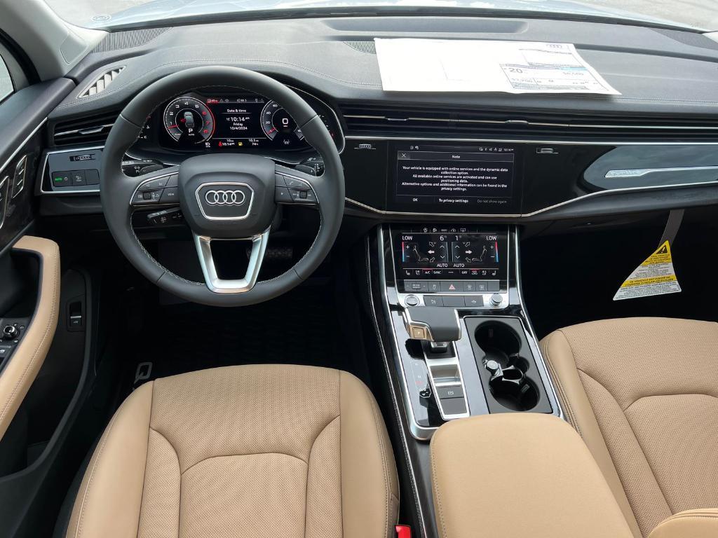 new 2025 Audi Q7 car, priced at $72,800