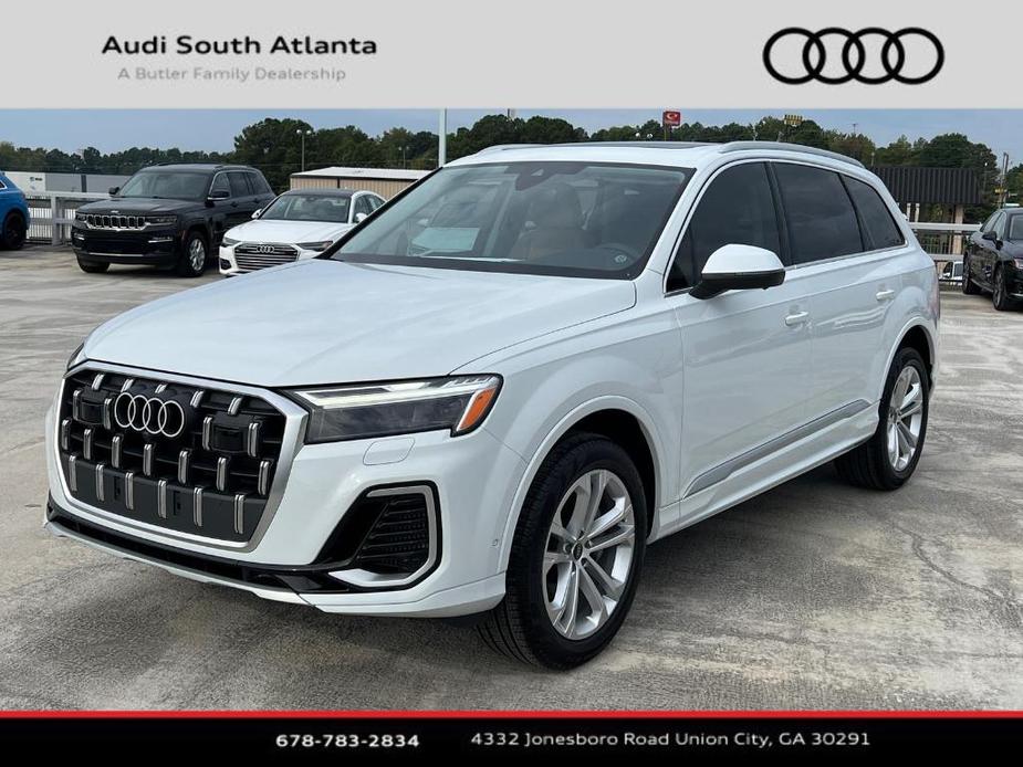 new 2025 Audi Q7 car, priced at $72,800