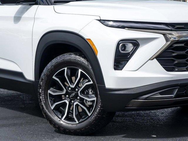 used 2024 Chevrolet TrailBlazer car, priced at $26,895