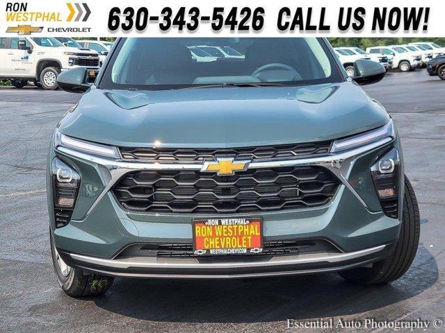 new 2025 Chevrolet Trax car, priced at $26,049