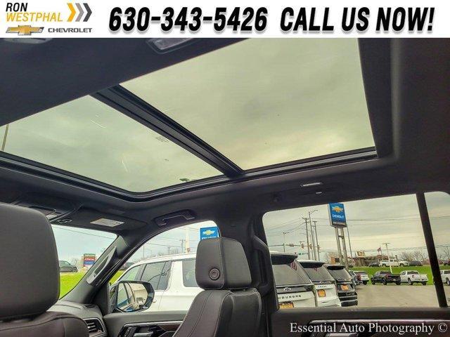 new 2025 Chevrolet Suburban car, priced at $76,870