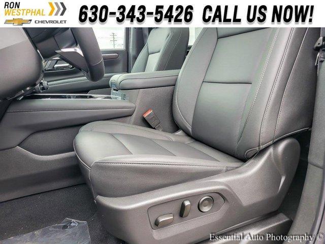 new 2025 Chevrolet Suburban car, priced at $76,870
