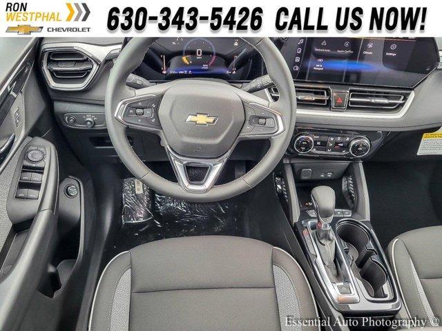new 2025 Chevrolet TrailBlazer car, priced at $30,080