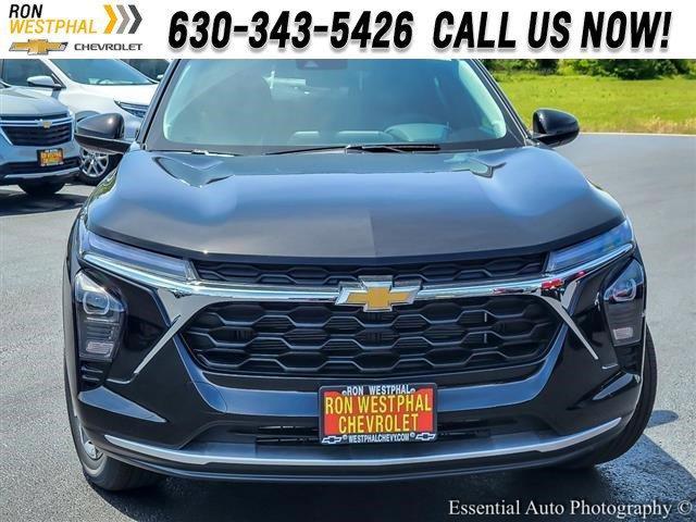 new 2025 Chevrolet Trax car