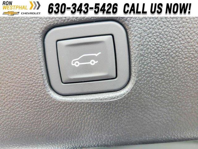 new 2025 Chevrolet Blazer car