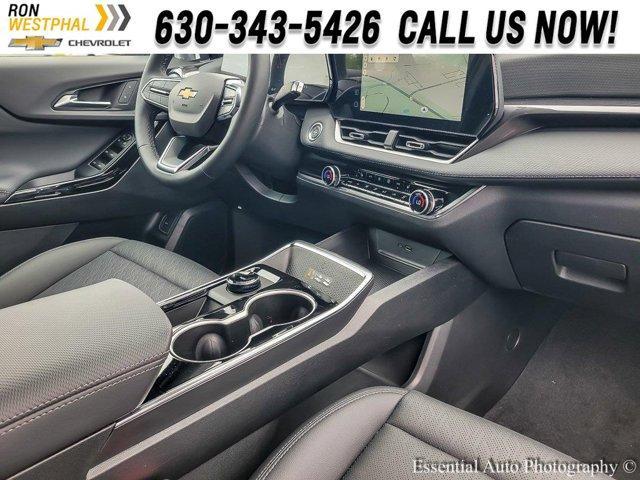 new 2026 Chevrolet Equinox car, priced at $32,340