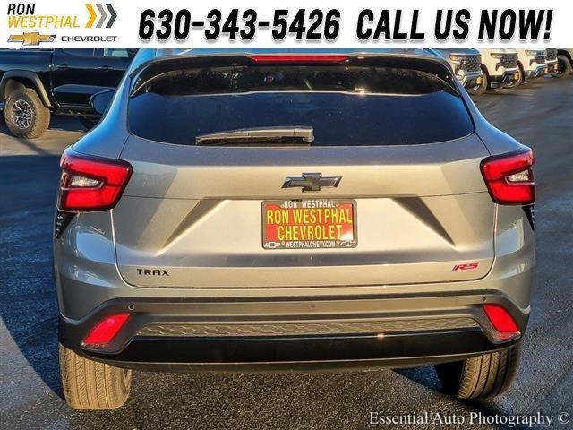 new 2025 Chevrolet Trax car