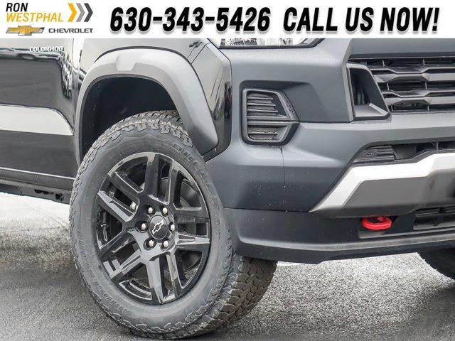 new 2025 Chevrolet Colorado car, priced at $45,170