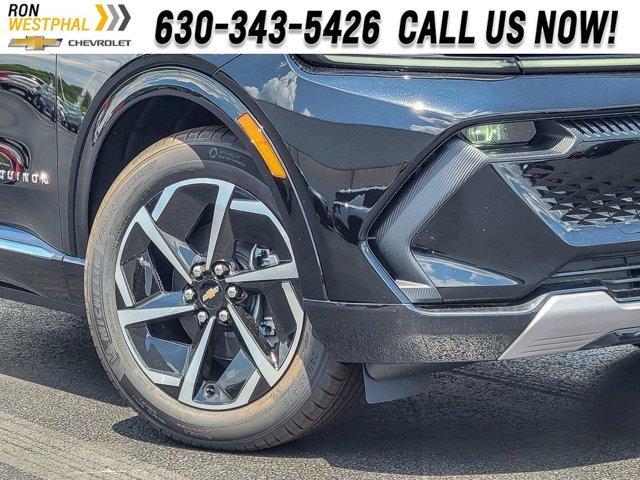 new 2025 Chevrolet Equinox EV car, priced at $43,590