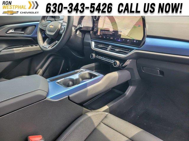 new 2025 Chevrolet Equinox EV car, priced at $43,590