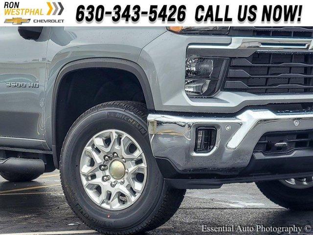 new 2025 Chevrolet Silverado 3500 car, priced at $65,075