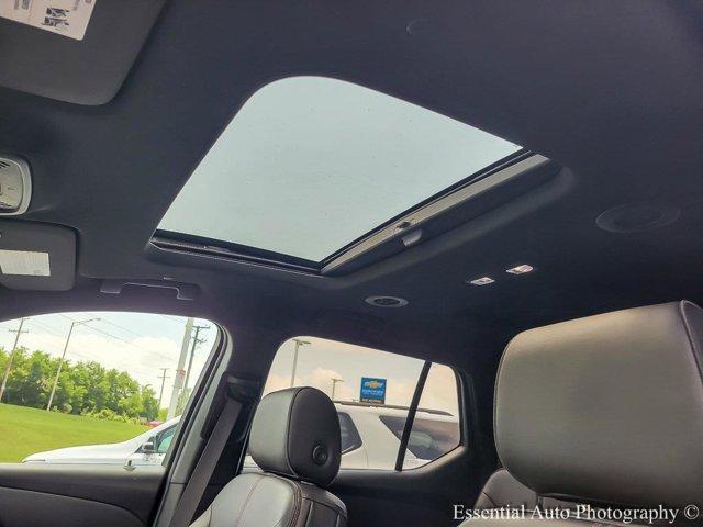 used 2022 Chevrolet Traverse car, priced at $35,895