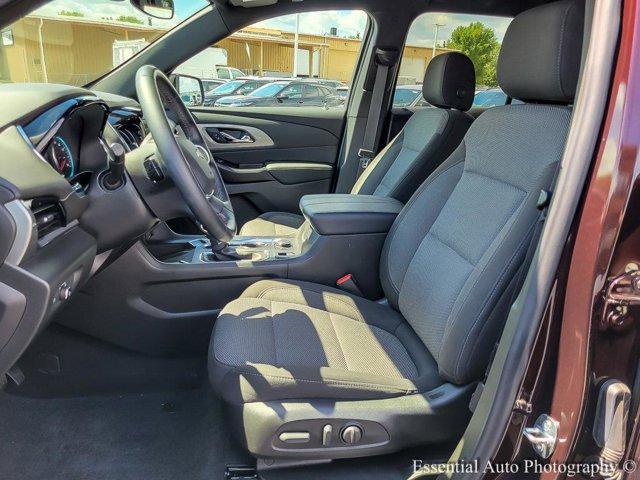 used 2023 Chevrolet Traverse car, priced at $33,977