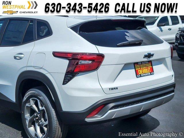 new 2025 Chevrolet Trax car, priced at $24,370