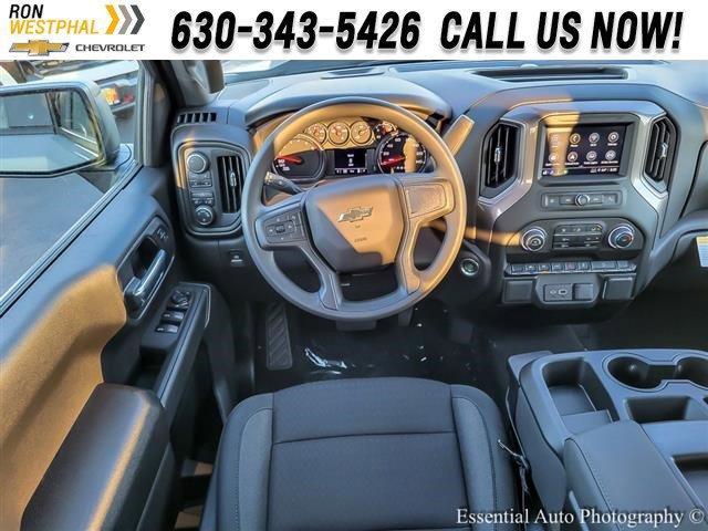 new 2025 Chevrolet Silverado 1500 car, priced at $57,670