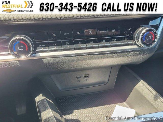 new 2026 Chevrolet Equinox car, priced at $35,090