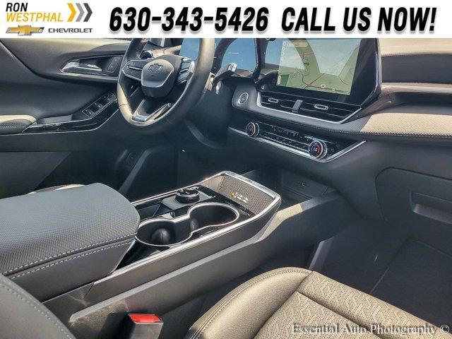 new 2026 Chevrolet Equinox car, priced at $35,090