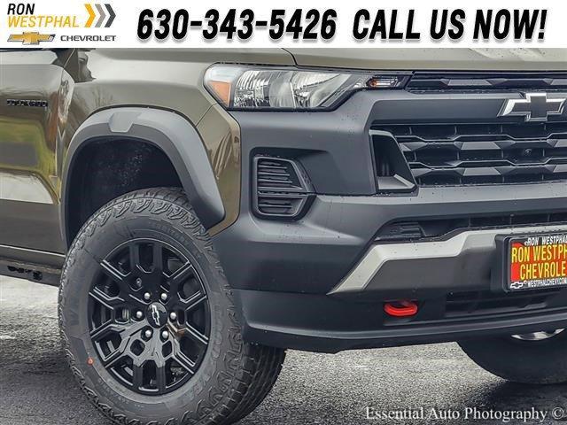 new 2024 Chevrolet Colorado car, priced at $42,685